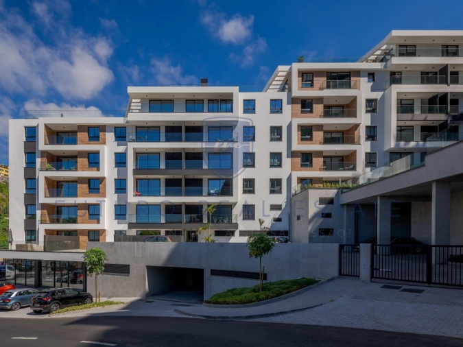 Apartamento T5 para Venda em Funchal (São Pedro) Foto 40