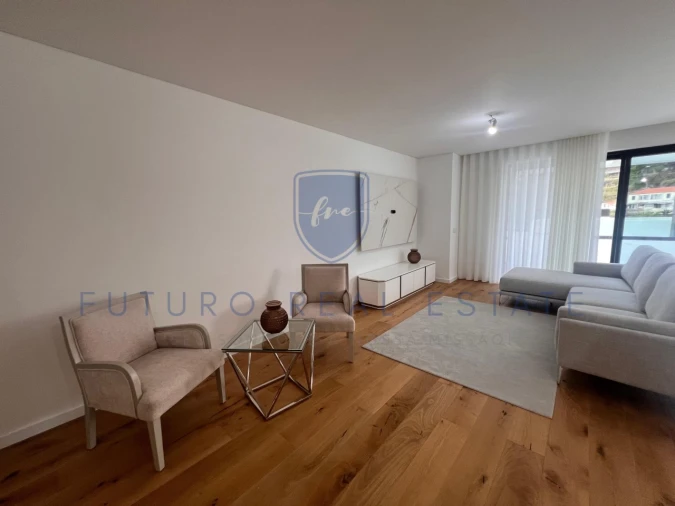 Apartamento T5 para Venda em Funchal (São Pedro) Foto 16