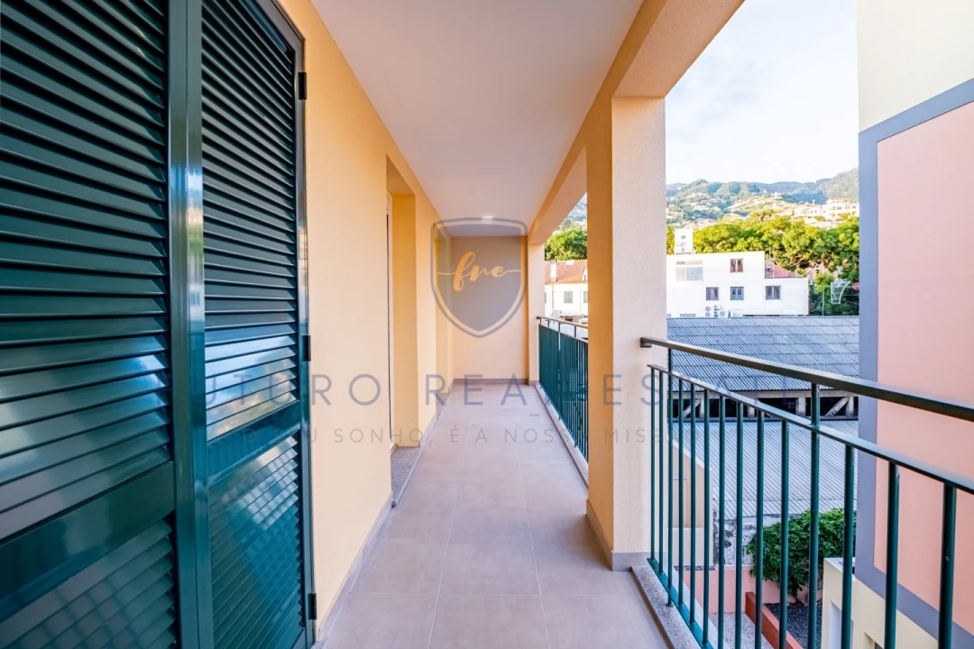 Apartamento T2 para Venda em Funchal (Se) Foto 33