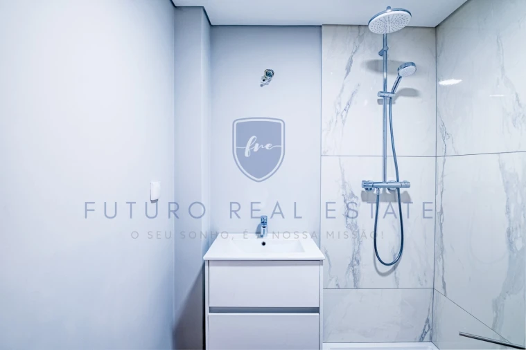 Apartamento T2 para Venda em Funchal (Se) Foto 32