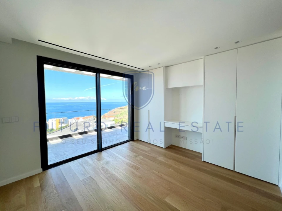 Apartamento T4 para Venda em São Martinho Foto 27