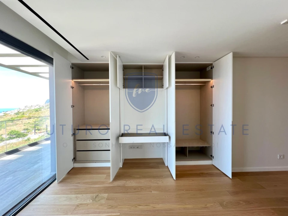 Apartamento T4 para Venda em São Martinho Foto 33