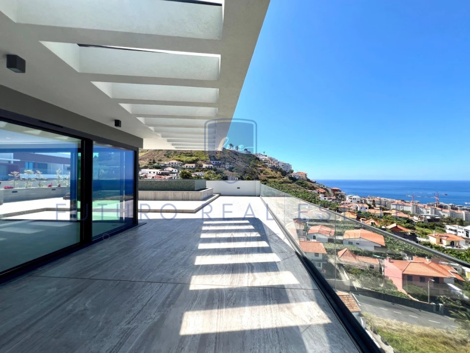 Apartamento T4 para Venda em São Martinho Foto 88