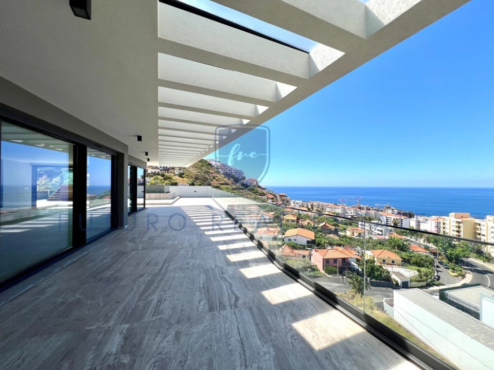Apartamento T4 para Venda em São Martinho Foto 92
