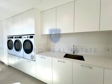 Apartamento T4 para Venda em São Martinho