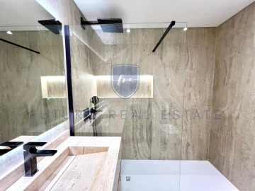 Apartamento T4 para Venda em São Martinho