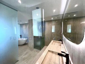 Apartamento T4 para Venda em São Martinho