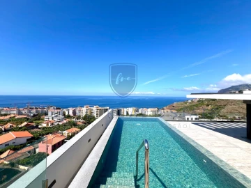 Apartamento T4 para Venda em São Martinho