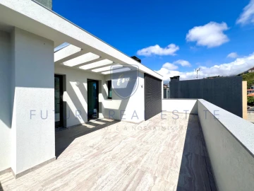 Apartamento T4 para Venda em São Martinho