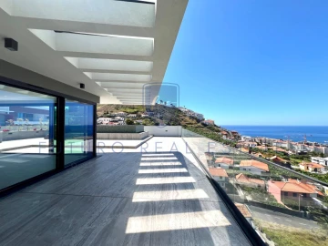 Apartamento T4 para Venda em São Martinho
