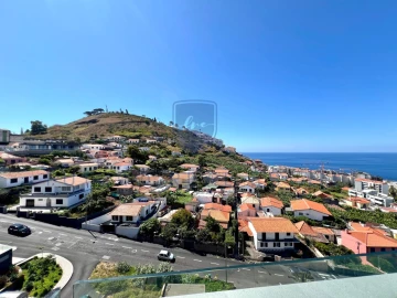 Apartamento T4 para Venda em São Martinho