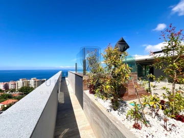 Apartamento T4 para Venda em São Martinho
