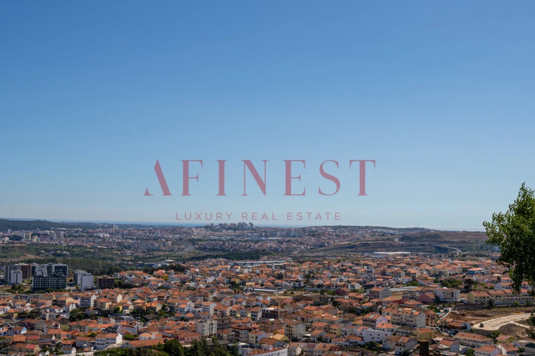 Moradia T4 para Venda em Ramada e Caneças Foto 31