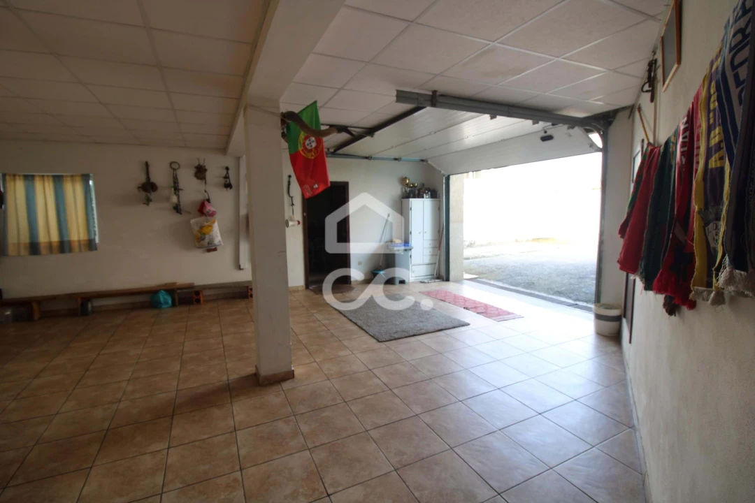 Moradia T3 para Venda em Santa Maria Maior Foto 18