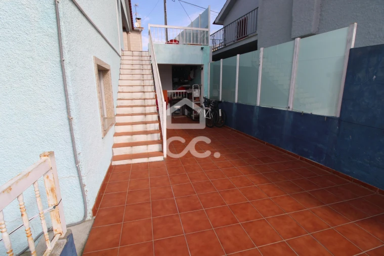 Moradia T3 para Venda em Santa Maria Maior Foto 15