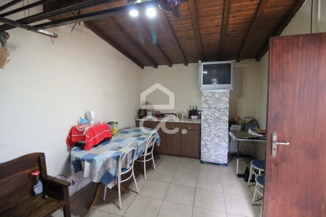 Moradia T3 para Venda em Santa Maria Maior Foto 20