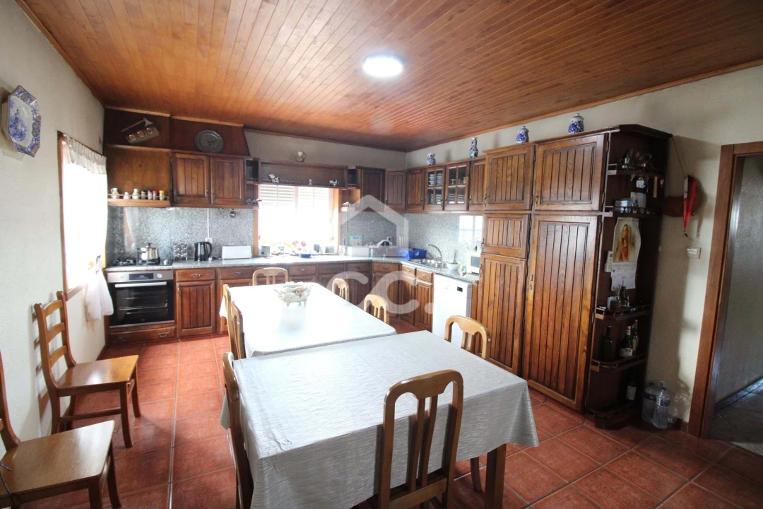 Moradia T3 para Venda em Santa Maria Maior Foto 3