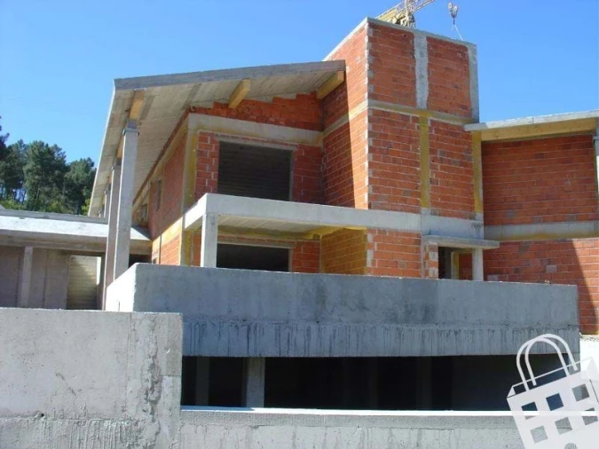 Moradia T4 para Venda em Eiras, São Julião de Montenegro e Cela Foto 11