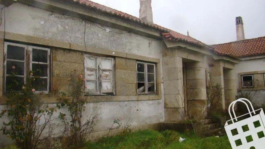 Moradia para Venda em Vila Verde da Raia Foto 4