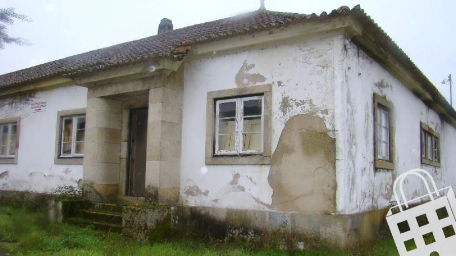 Moradia para Venda em Vila Verde da Raia Foto 12