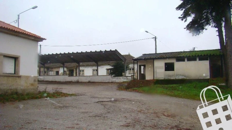 Moradia para Venda em Vila Verde da Raia Foto 10