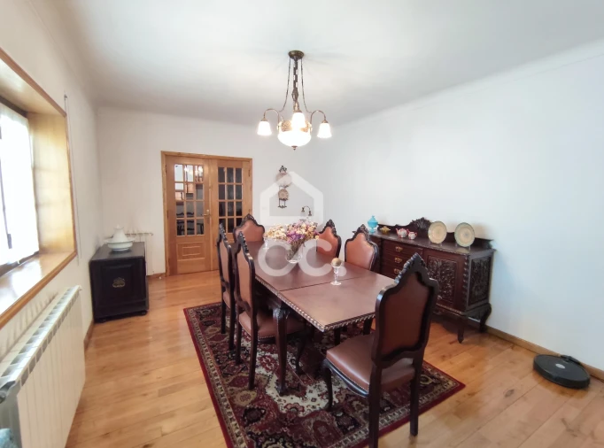 Moradia T4 para Venda em Santa Cruz/Trindade e Sanjurge Foto 2