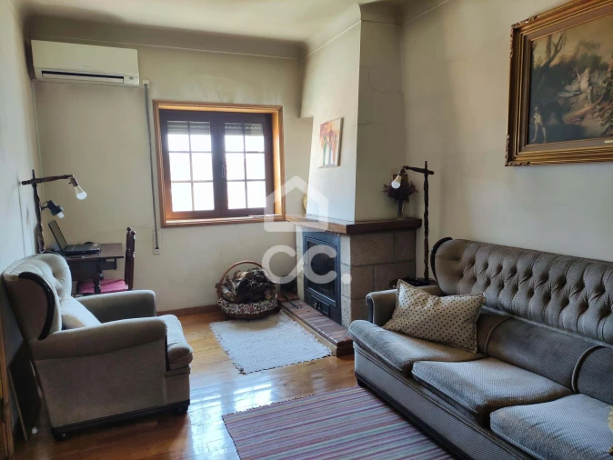 Moradia T4 para Venda em Santa Cruz/Trindade e Sanjurge Foto 9