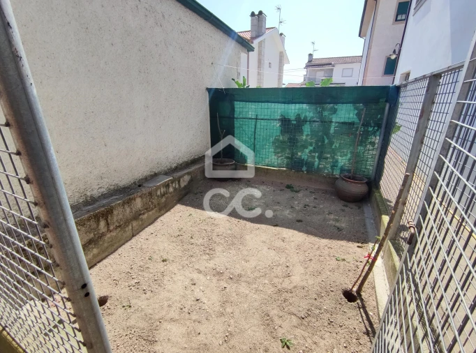 Moradia T4 para Venda em Santa Cruz/Trindade e Sanjurge Foto 5