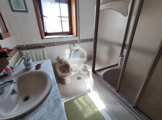 Moradia T4 para Venda em Santa Cruz/Trindade e Sanjurge Foto 16