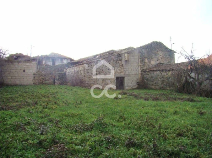 Moradia T4 para Venda em Vilarelho da Raia