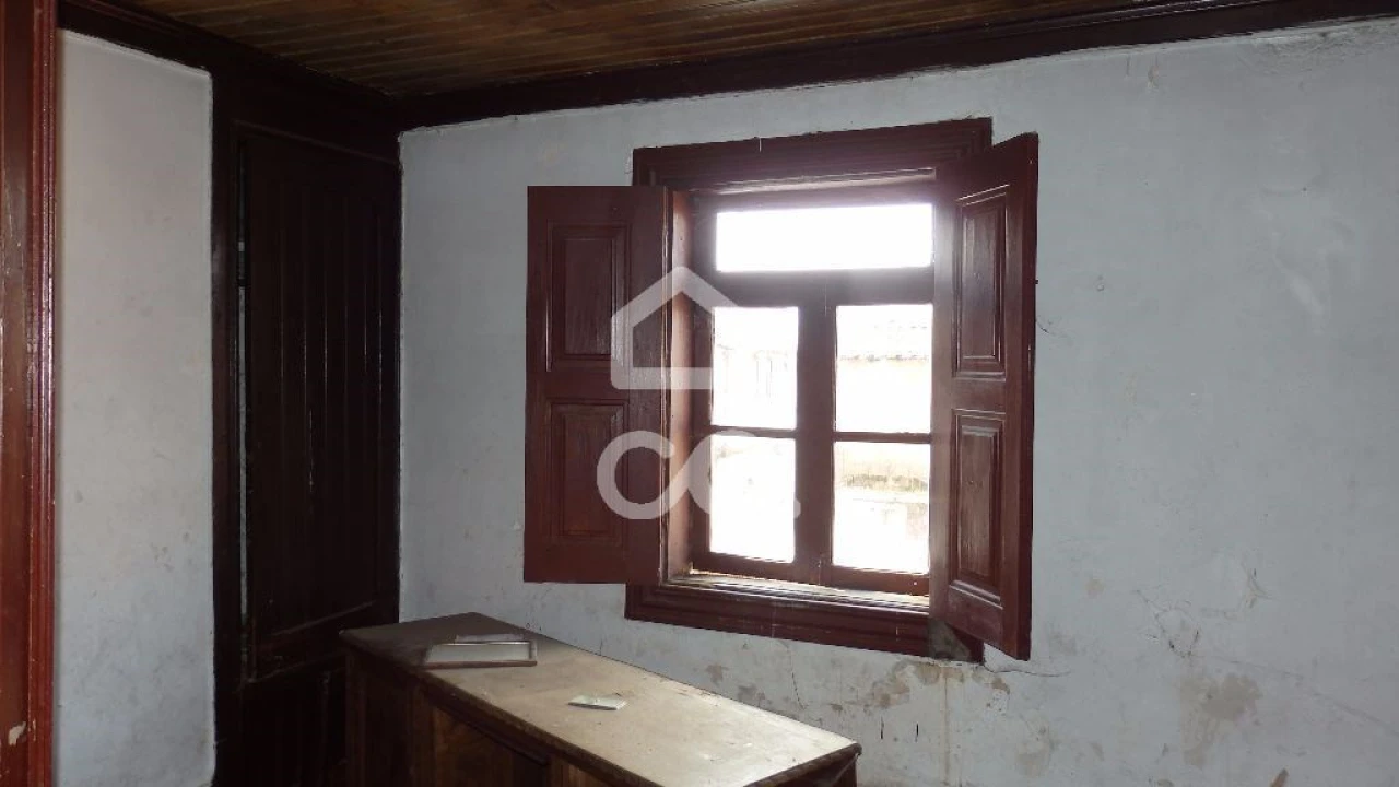 Moradia T6 para Venda em Faiões Foto 6