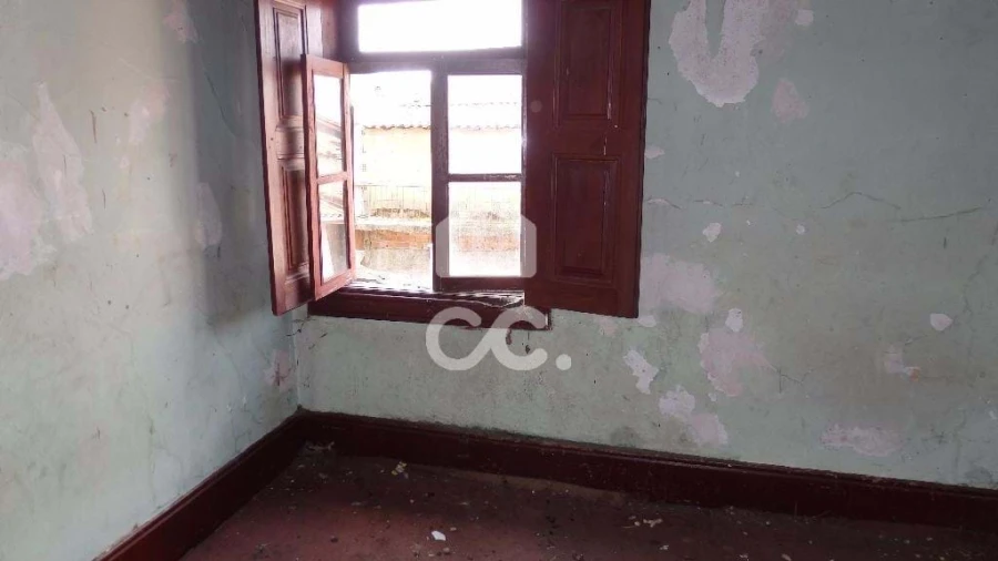 Moradia T6 para Venda em Faiões Foto 11