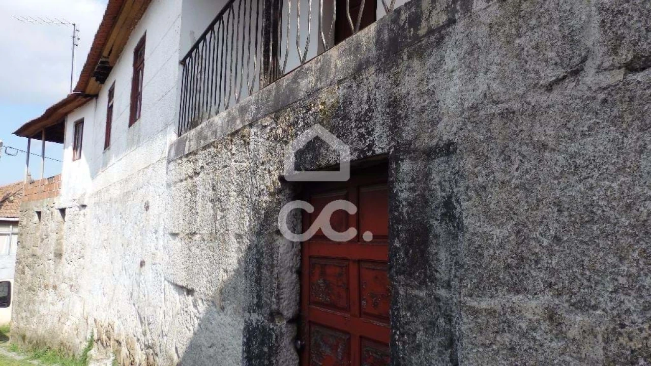 Moradia T6 para Venda em Faiões Foto 2