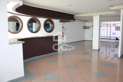 Negócio para Venda em Santa Maria Maior