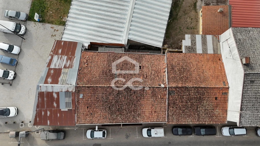 Prédio para Venda em Madalena e Samaiões Foto 13