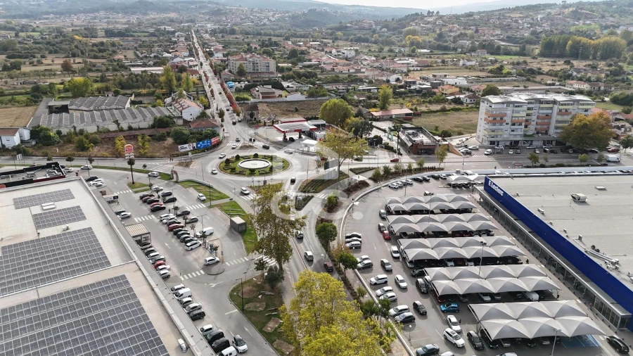 Prédio para Venda em Madalena e Samaiões Foto 21