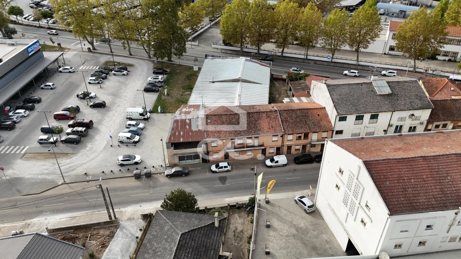 Prédio para Venda em Madalena e Samaiões Foto 24