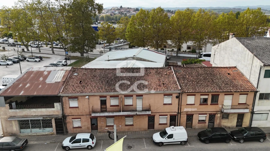 Prédio para Venda em Madalena e Samaiões Foto 12