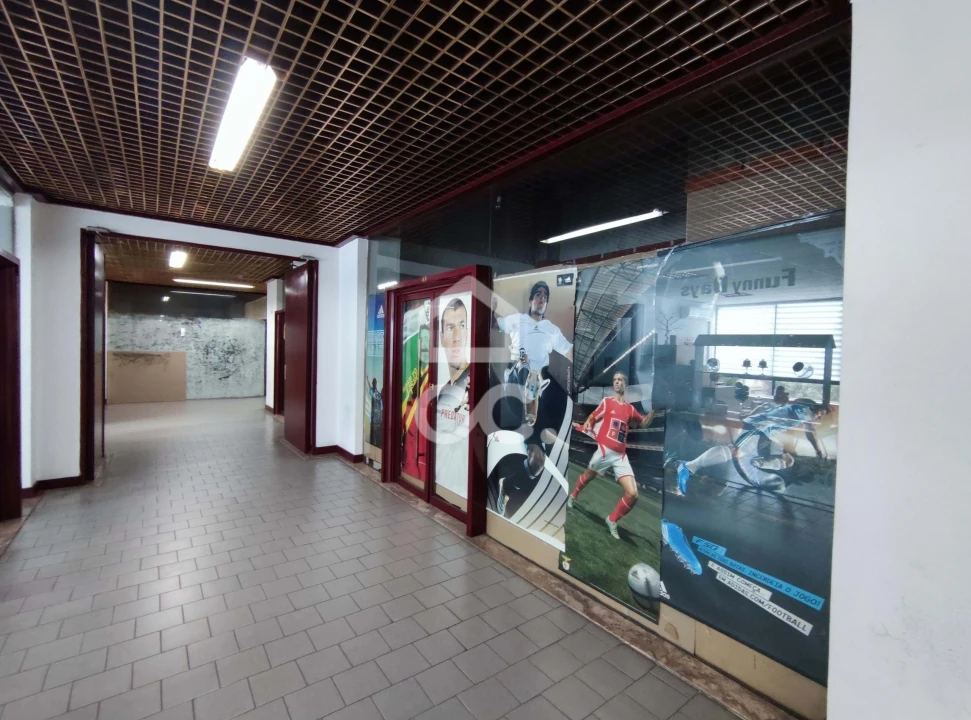 Negócio para Venda em Santa Maria Maior Foto 1