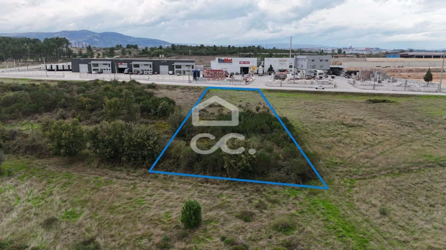 Terreno para Venda em Outeiro Seco Foto 2