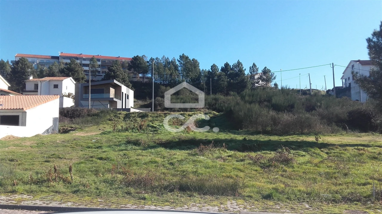 Terreno para Venda em Santa Maria Maior Foto 3