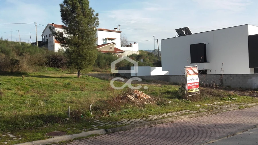 Terreno para Venda em Santa Maria Maior Foto 6