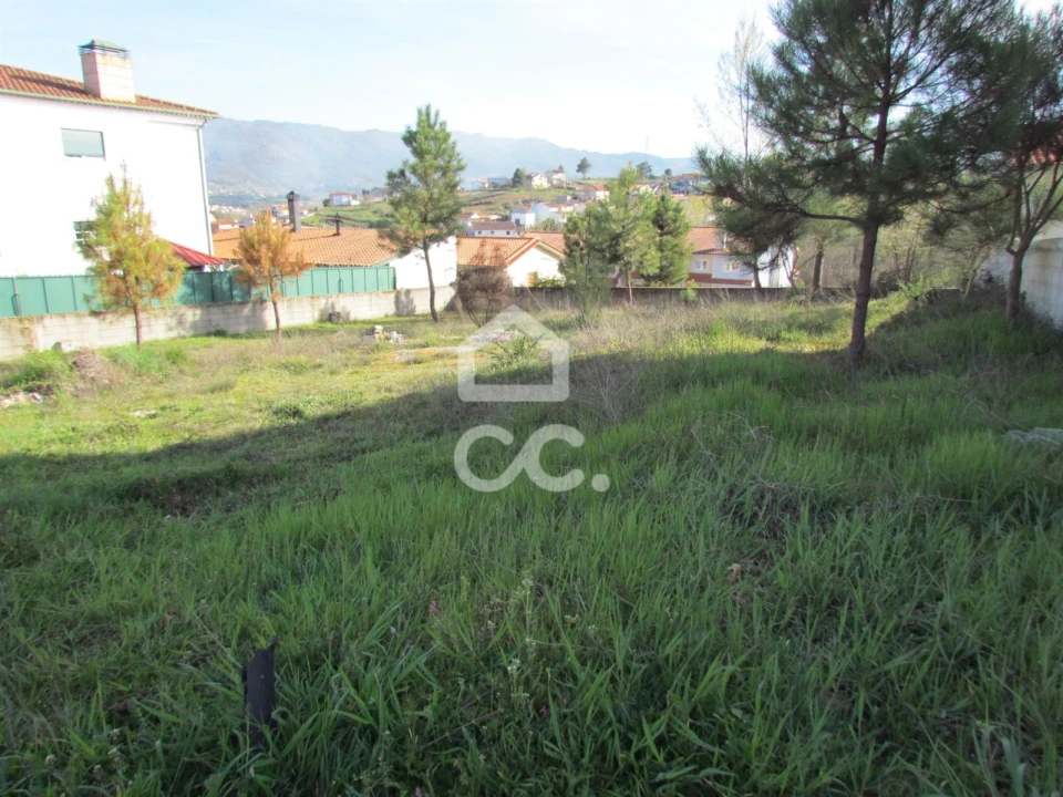 Terreno para Venda em Santa Maria Maior Foto 2