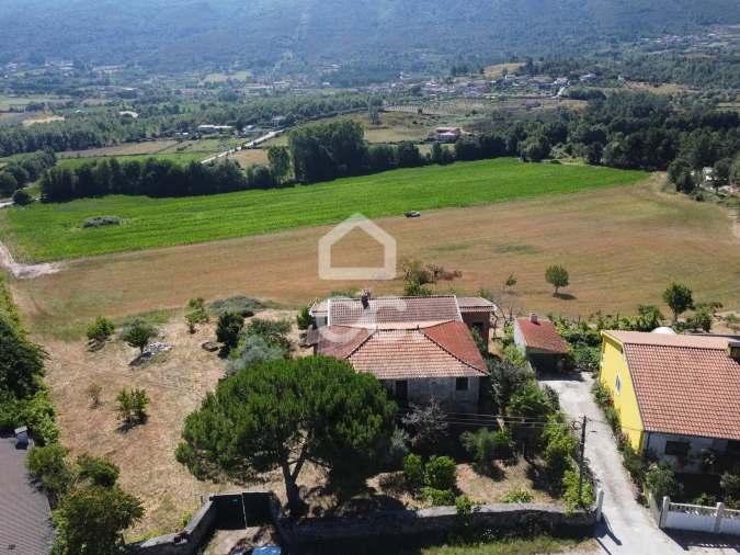 Quinta para Venda em Santa Maria Maior Foto 25