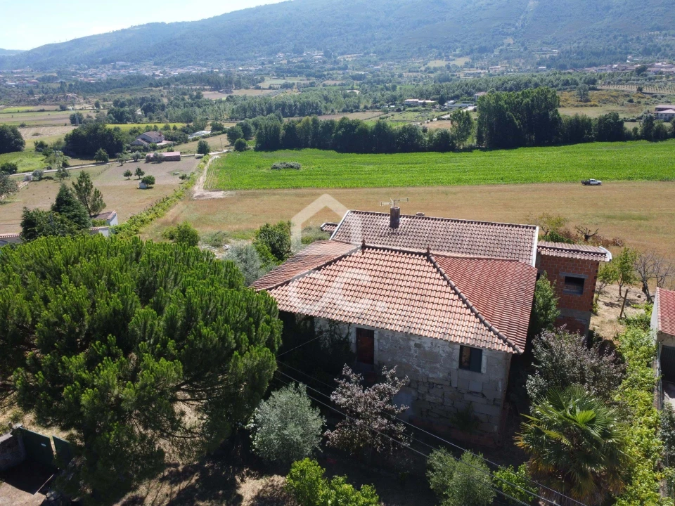Quinta para Venda em Santa Maria Maior Foto 6