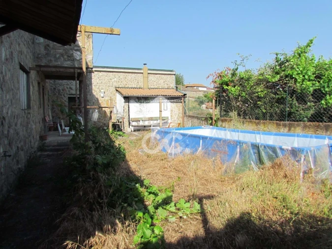 Moradia T4 para Venda em Eiras, São Julião de Montenegro e Cela Foto 15