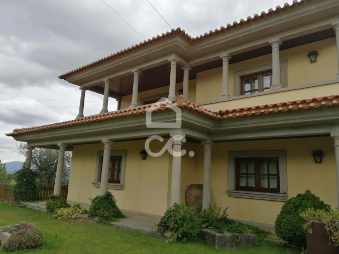 Moradia T4 para Venda em Vale de Anta Foto 2