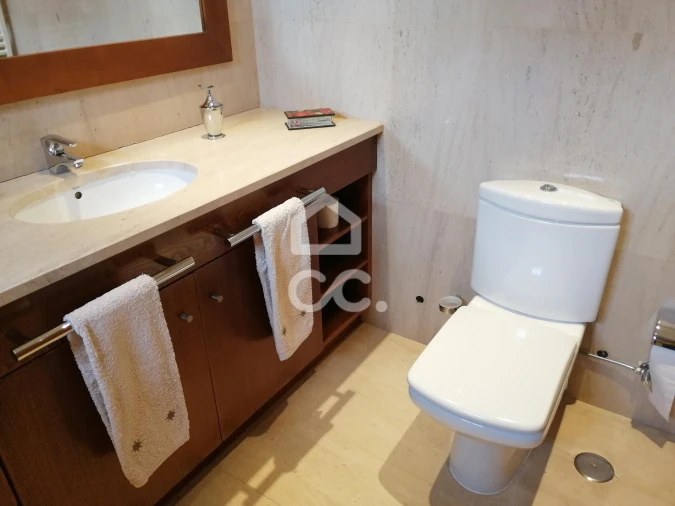 Moradia T4 para Venda em Vale de Anta Foto 16