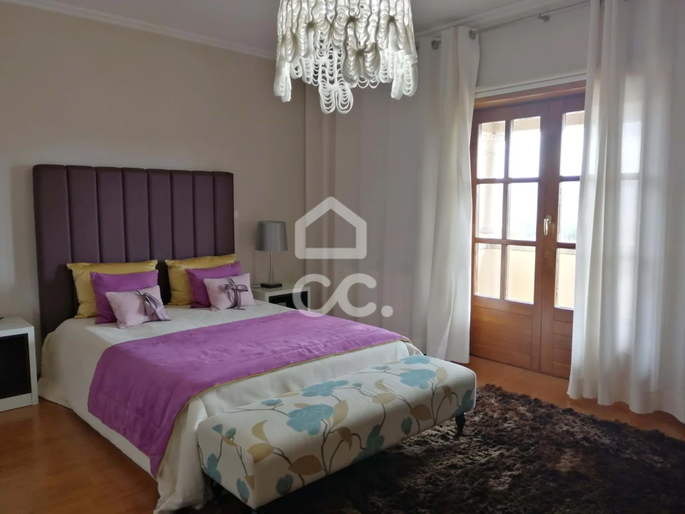 Moradia T4 para Venda em Vale de Anta Foto 13