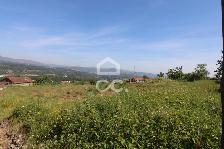 Terreno para Venda em Vilela do Tamega Foto 10